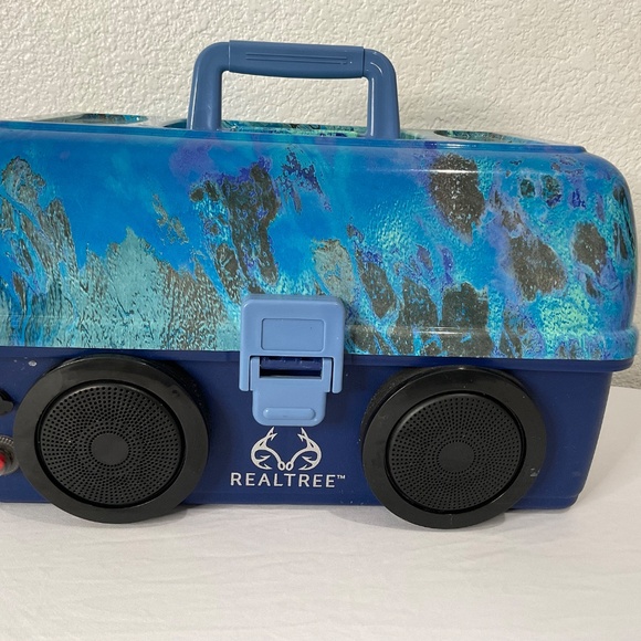 Realtree Tackle Box  For Fishing Bluetooth Speaker Multipurpose Storage Organize - Picture 3 of 5